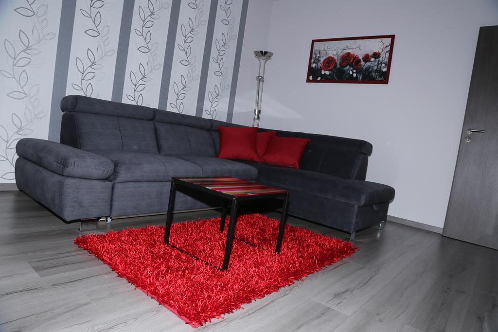Szofi Apartman Hajduszoboszlo Ngoại thất bức ảnh